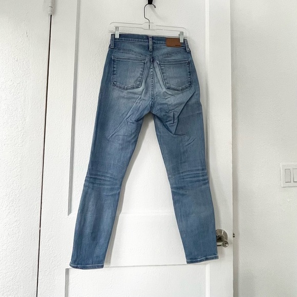 Size 26 Madewell Cropped High-Rise Skinny Jeans With Button Fly - Picture 3 of 4